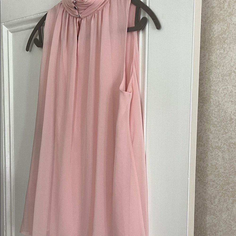Vince Camuto Elegant Sleeveless Blouse. Size Small. NWT. - Picture 5 of 5